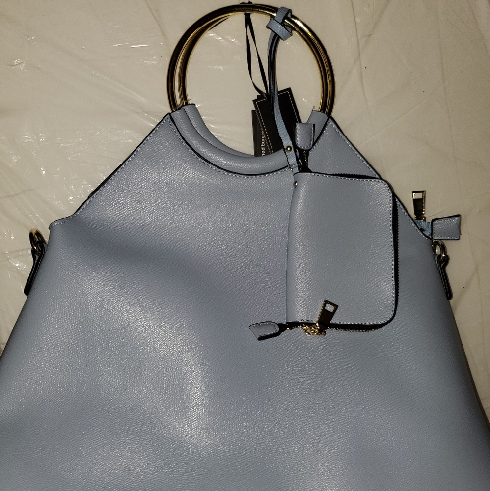 La Terre  Peta-approved vegan Purse